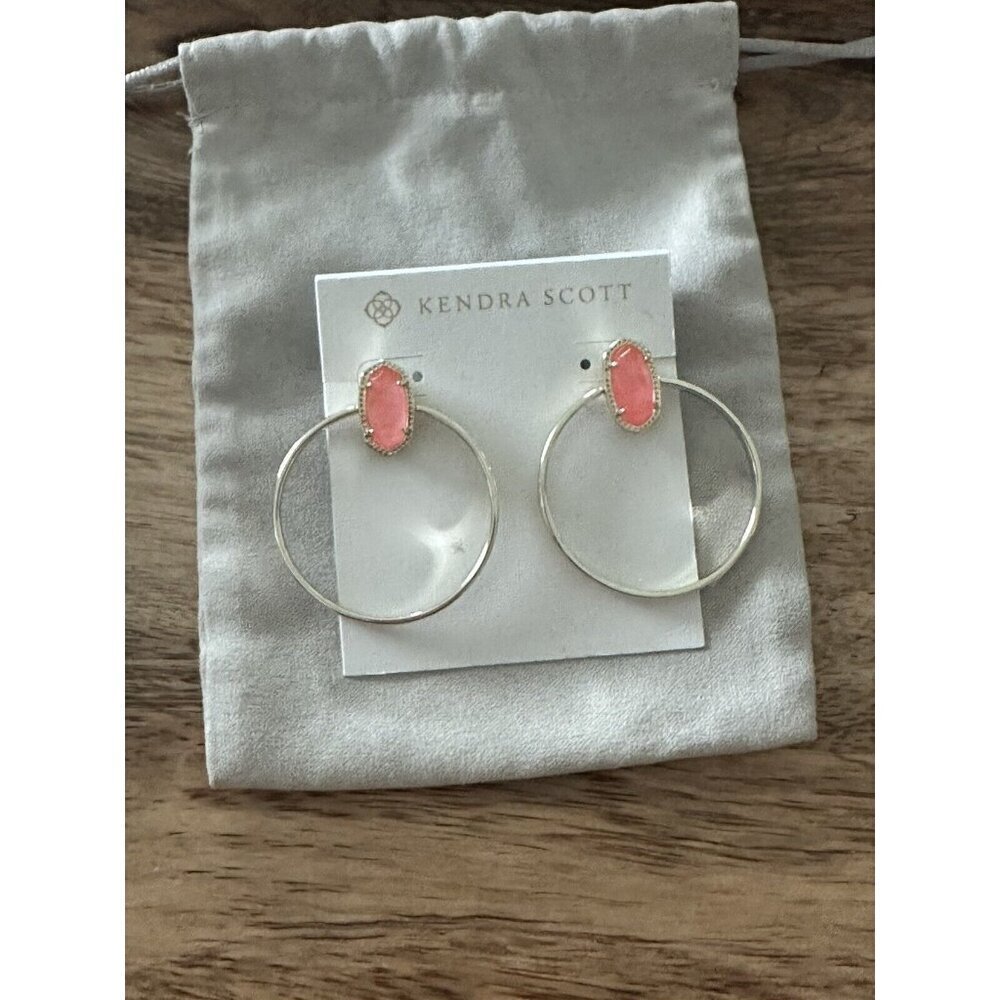 Kendra Scott Mayra Open Frame Earrings Iridescent Coral Illusion NEW $78 Gold - Picture 1 of 3